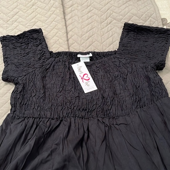 Times two Black Maternity Off- shoulder smocked Maxi Dress/NWT/Large - Picture 4 of 9